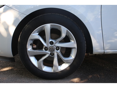 1.4i ecoFLEX Energy Hatchback 3dr Petrol Manual Euro 6 (a/c) (75 ps)