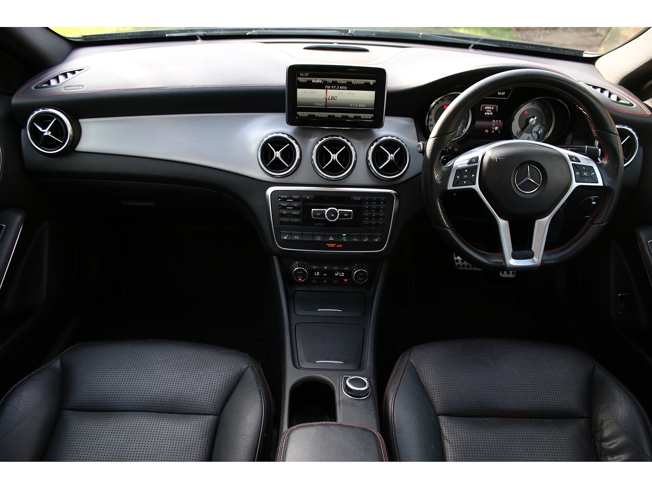 2015 Mercedes-Benz GLA