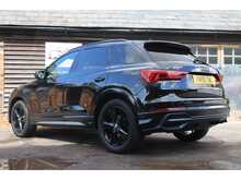 Audi Q3 TFSI CoD S line 