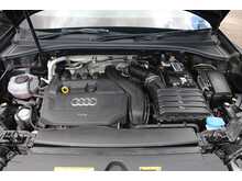 Audi Q3 TFSI CoD S line 