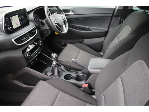 1.6 GDi SE Nav SUV 5dr Petrol Manual Euro 6 (s/s) (132 ps)
