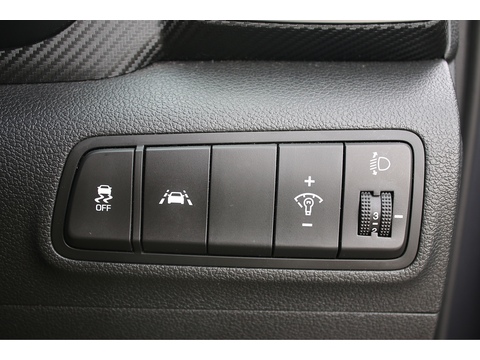 1.6 GDi SE Nav SUV 5dr Petrol Manual Euro 6 (s/s) (132 ps)