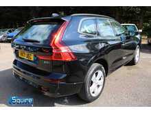 Volvo XC60 B5 MHEV Momentum
