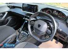 Peugeot 2008 PureTech Active