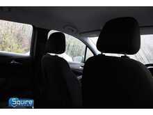 Vauxhall Crossland X SE