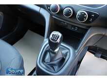 Hyundai i10 Play