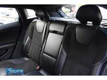 Volvo V40 T2 R-Design