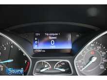 Ford Focus T EcoBoost Titanium
