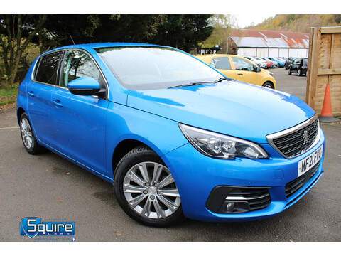 1.2 PureTech Allure Premium Hatchback 5dr Petrol Manual Euro 6 (s/s) (130 ps)