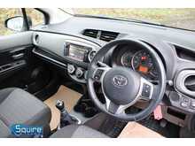 Toyota Yaris Dual VVT-i TR