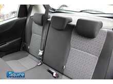 Toyota Yaris Dual VVT-i TR