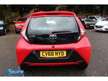 Toyota AYGO VVT-i x-play