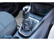 Vauxhall Crossland X SE