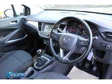 Vauxhall Crossland X SE