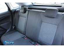 Vauxhall Crossland X SE