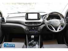 Hyundai TUCSON CRDi SE Nav