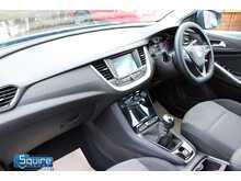 Vauxhall Grandland X Turbo D BlueInjection SE