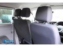 Volkswagen Transporter Shuttle TDI SE