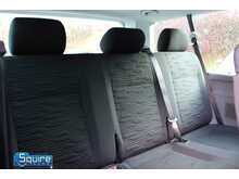 Volkswagen Transporter Shuttle TDI SE