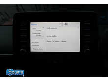 Toyota Yaris VVT-h Icon