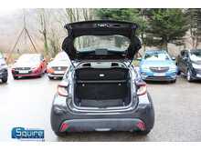 Toyota Yaris VVT-h Icon