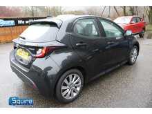 Toyota Yaris VVT-h Icon