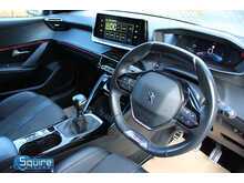 Peugeot 208 PureTech GT Line