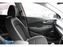 Hyundai KONA T-GDi Play