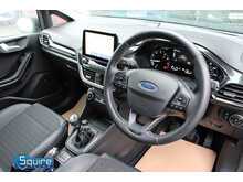Ford Fiesta T EcoBoost MHEV Titanium X