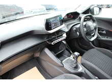 Peugeot 2008 PureTech Active Premium