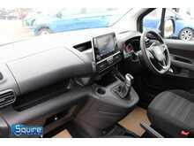 Vauxhall Combo Life - Wheel Chair Adapted