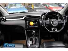 MG MG ZS T-GDI Exclusive