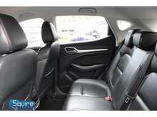 MG MG ZS T-GDI Exclusive