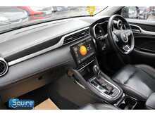 MG MG ZS T-GDI Exclusive