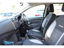 Dacia Sandero Stepway TCe Laureate 