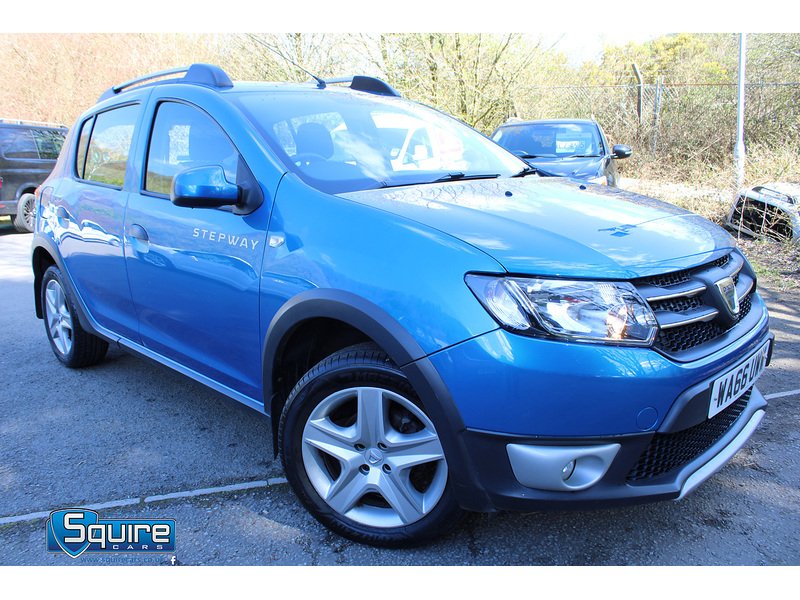 0.9 TCe Laureate Hatchback 5dr Petrol Manual Euro 6 (s/s) (90 ps)