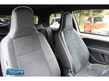 SEAT Mii by MANGO