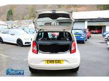 SEAT Mii by MANGO