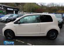 SEAT Mii by MANGO