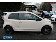SEAT Mii by MANGO