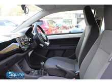 Volkswagen up! Move up!