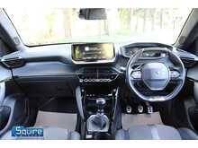 Peugeot 2008 PureTech GT