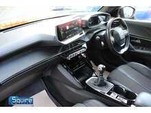 Peugeot 2008 PureTech GT