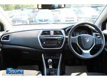 Suzuki SX4 S-Cross Boosterjet MHEV SZ4