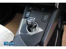 Toyota Auris VVT-h Design