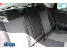 Toyota Auris VVT-h Design