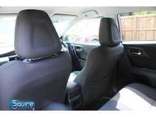 Toyota Auris VVT-h Design