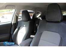 Toyota Auris VVT-h Design