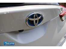 Toyota Auris VVT-h Design