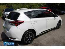 Toyota Auris VVT-h Design